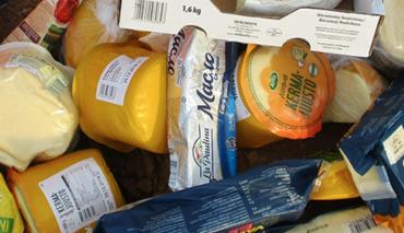 Оперативники таможни задержали в Бресте более 350 килограмм санкционного сыра